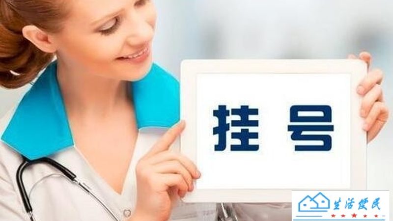 在确定小面积日常保洁的价格时，我们需要考虑以下几个关键因素：